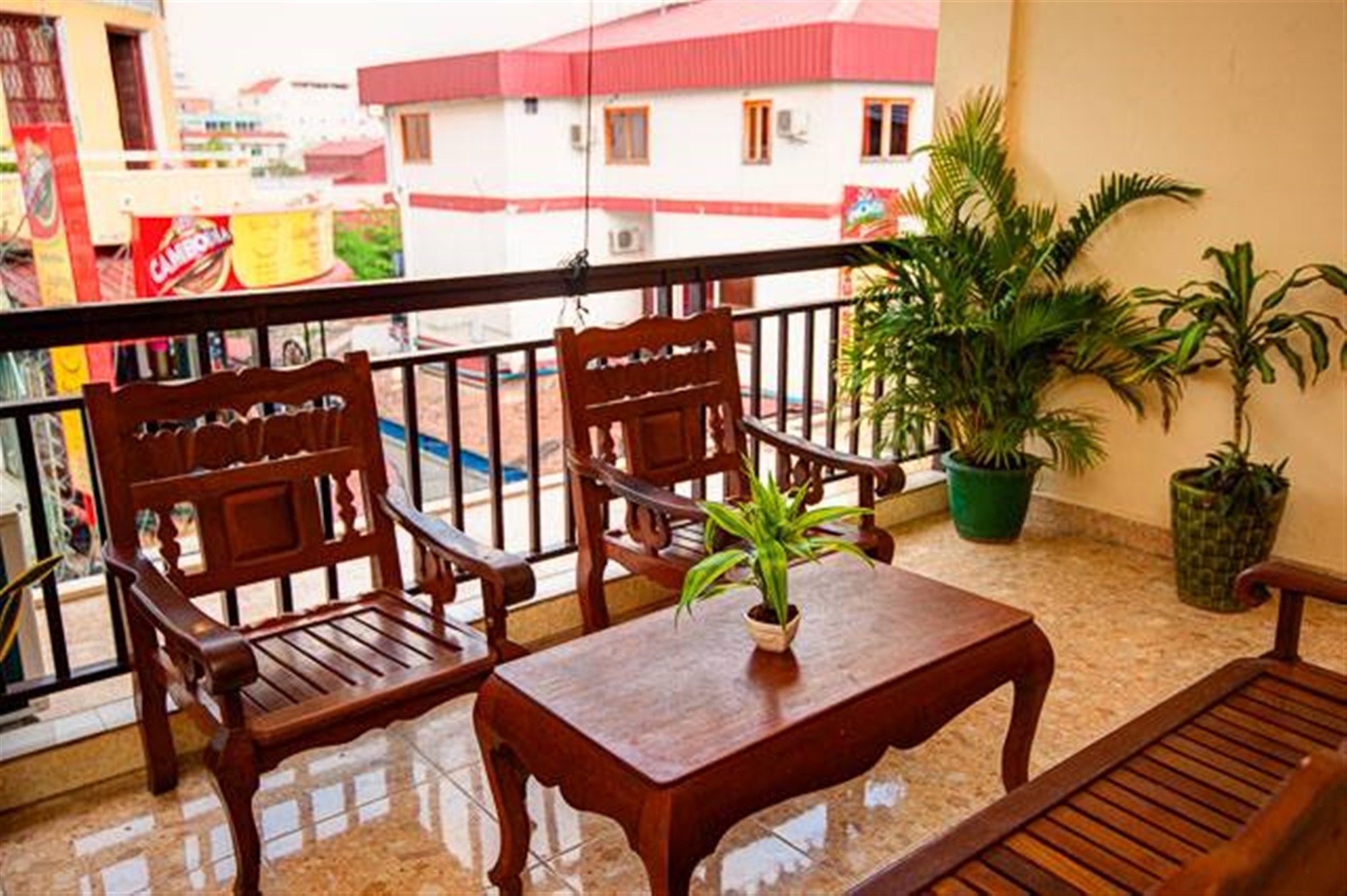 B52 Hostel Phnom Penh Esterno foto